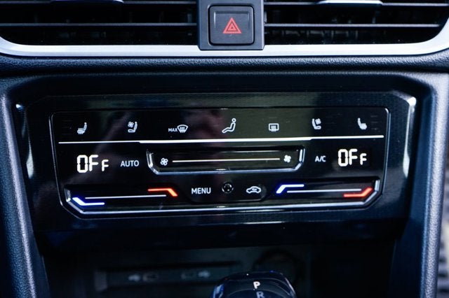 2025 Volkswagen Taos 1.5T SEL