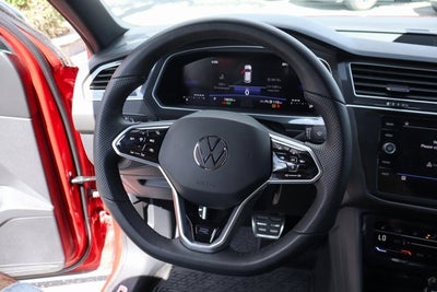 2024 Volkswagen Tiguan 2.0T SE R-Line Black