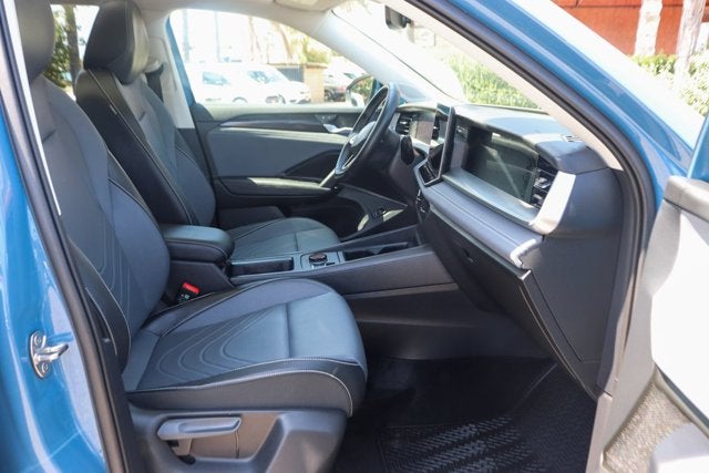 2025 Volkswagen Tiguan 2.0T SE