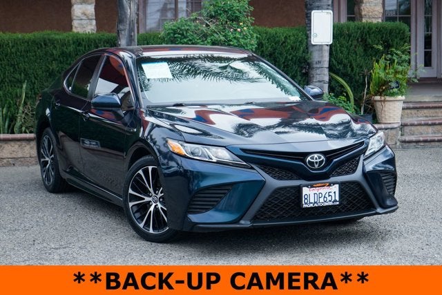 2019 Toyota Camry SE