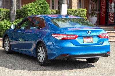2019 Toyota Camry Hybrid LE