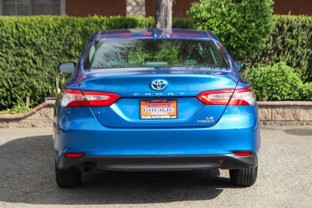 2019 Toyota Camry Hybrid LE