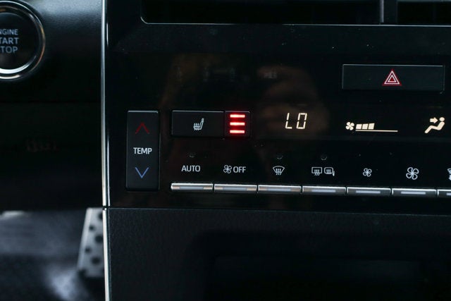 2019 Toyota Avalon XSE