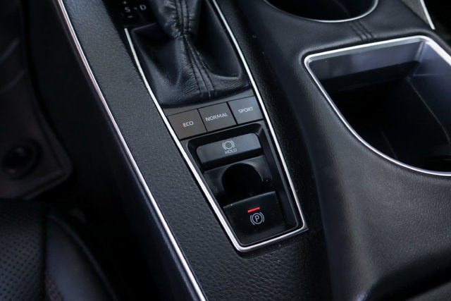 2019 Toyota Avalon XSE