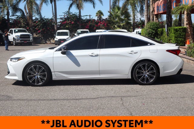 2019 Toyota Avalon XSE