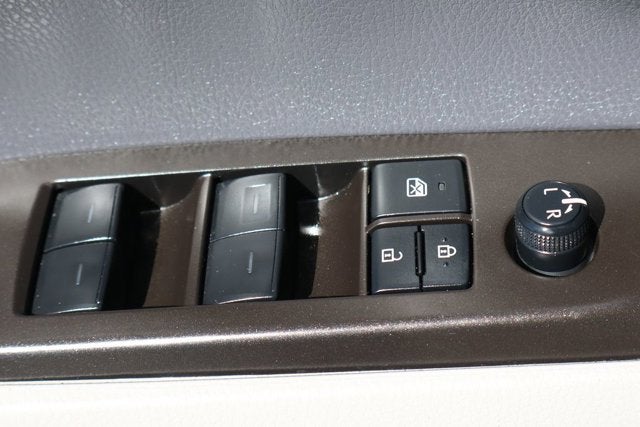 2023 Toyota Camry Hybrid LE