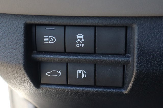 2020 Toyota Avalon Hybrid XSE