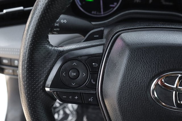 2020 Toyota Avalon Hybrid XSE