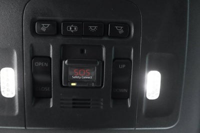 2020 Toyota Avalon Hybrid XSE