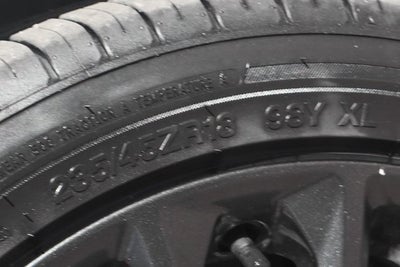 2020 Toyota Avalon Hybrid XSE