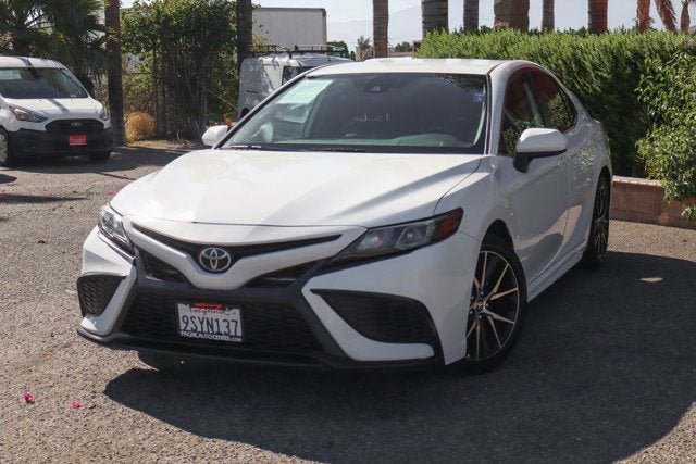 2021 Toyota Camry SE