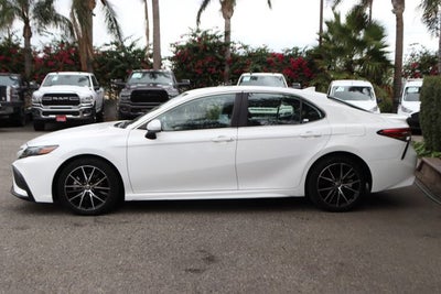 2021 Toyota Camry SE