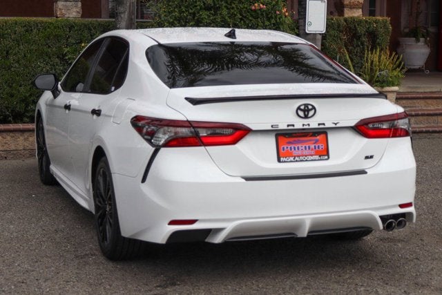 2022 Toyota Camry SE Nightshade