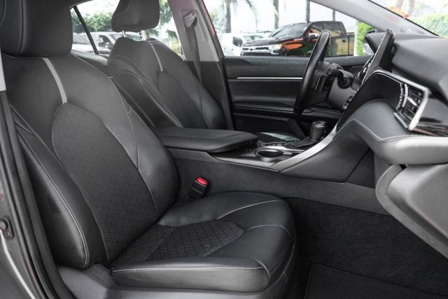 2021 Toyota Camry Hybrid XSE