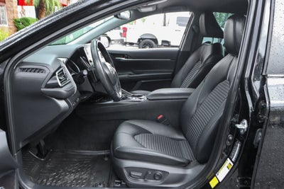 2022 Toyota Camry Hybrid Nightshade