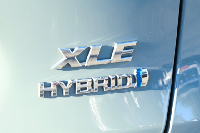 2021 Toyota RAV4 Hybrid XLE Premium