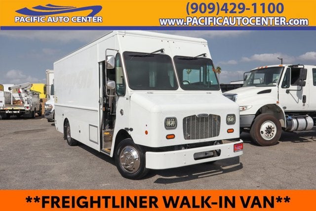2016 Freightliner M Line Walk-In Van