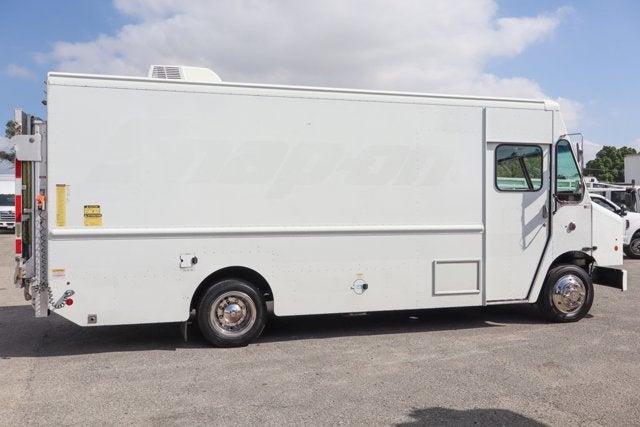 2016 Freightliner M Line Walk-In Van