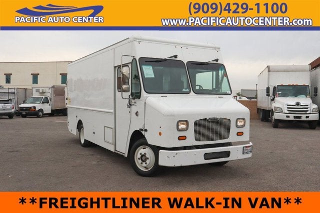 2015 Freightliner M Line Walk-In Van