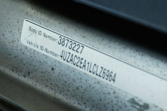 2020 Freightliner M-Line Walk-In