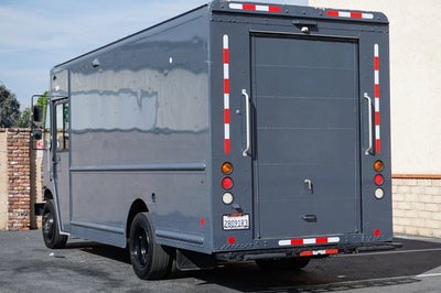 2020 Freightliner M-Line Walk-In