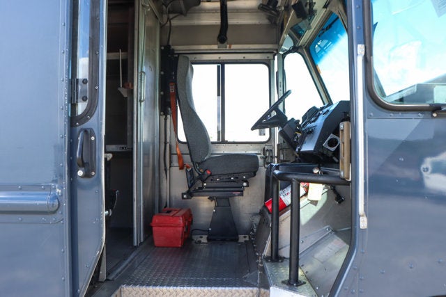 2020 Freightliner M Line Walk-In Van