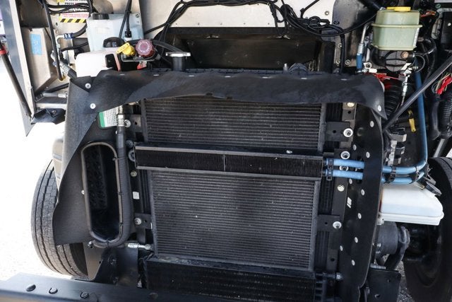 2020 Freightliner M-Line Walk-In Van Base