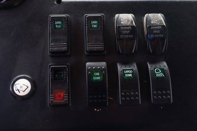 2020 Freightliner M-Line Walk-In Van Base