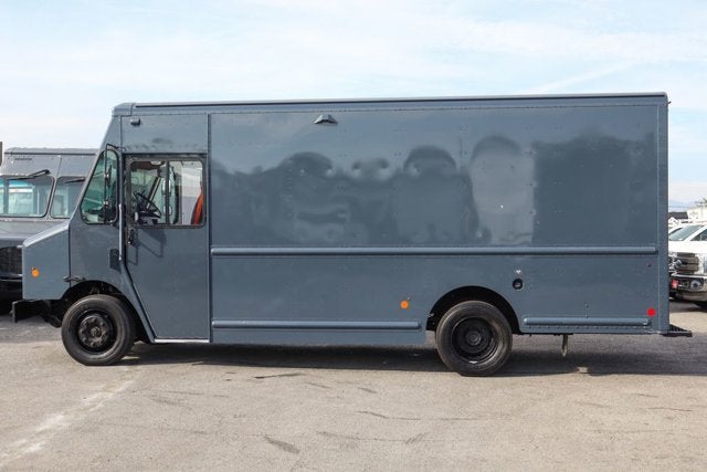 2020 Freightliner M-Line Walk-In Van Base