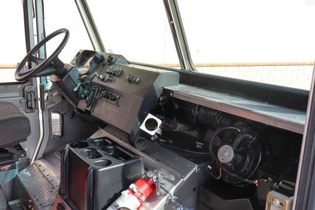 2020 Freightliner M-Line Walk-in Van