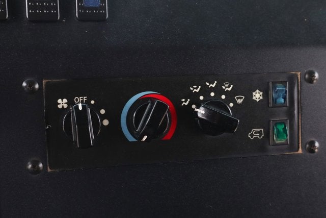2020 Freightliner M Line Walk-In Van Base
