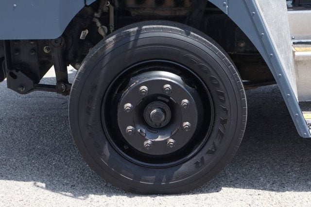 2020 Freightliner M Line Walk-In Van Base
