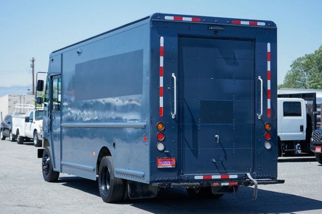 2020 Freightliner M Line Walk-In Base