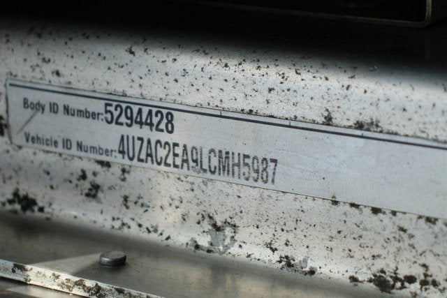 2020 Freightliner Walk in Van M Line