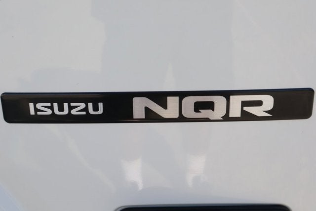 2022 Isuzu NQR Base