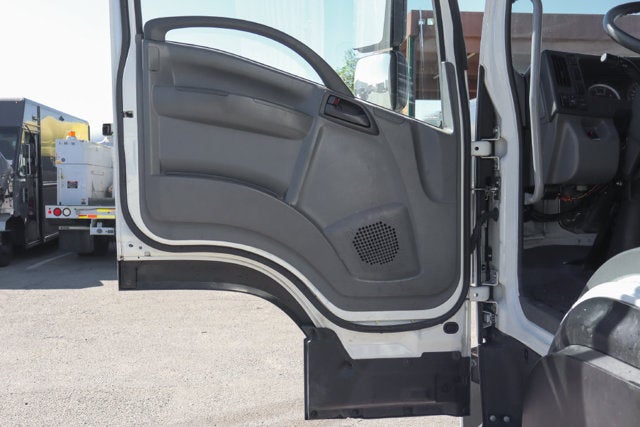 2020 Isuzu FTR Base