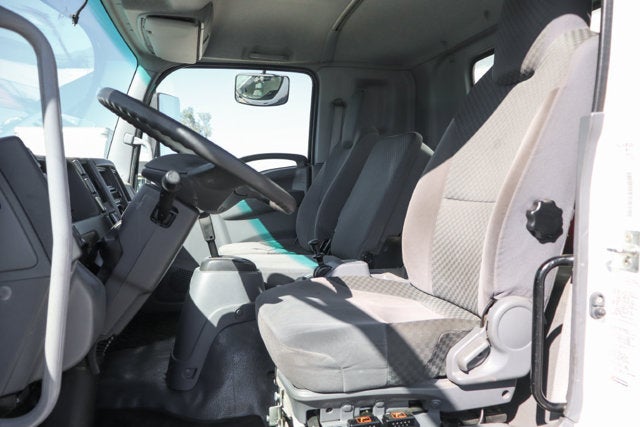 2020 Isuzu FTR Base