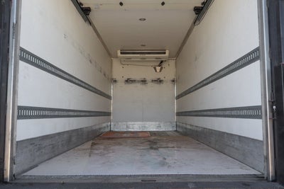 2020 Isuzu FTR Base