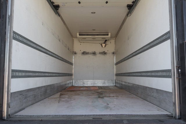 2020 Isuzu FTR Base