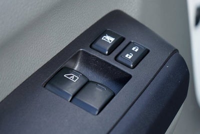 2021 Nissan NV Passenger SL