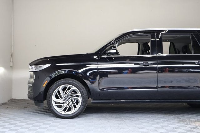 2025 Lincoln Navigator L Reserve