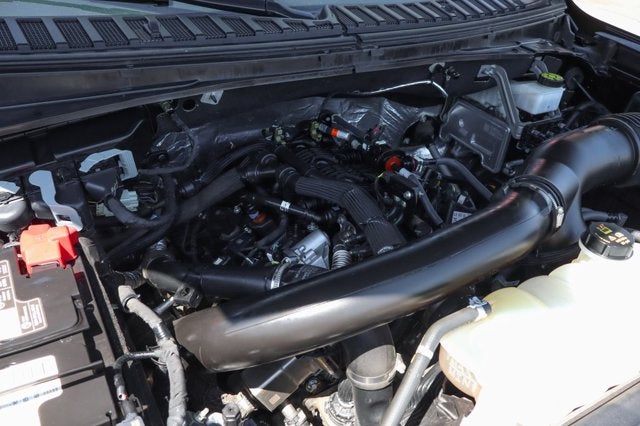 2022 Lincoln Navigator L Standard