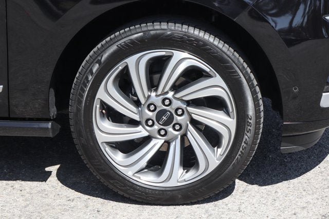 2022 Lincoln Navigator L Standard