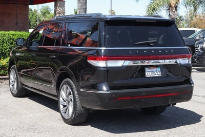 2022 Lincoln Navigator L Standard