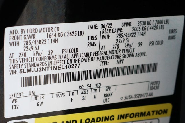 2022 Lincoln Navigator L Standard