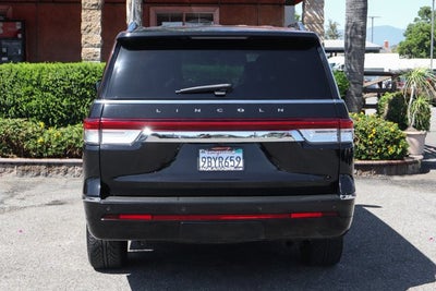 2022 Lincoln Navigator L Standard