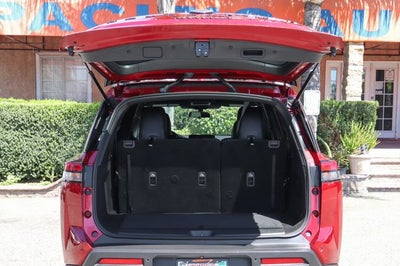 2023 Nissan Pathfinder Rock Creek