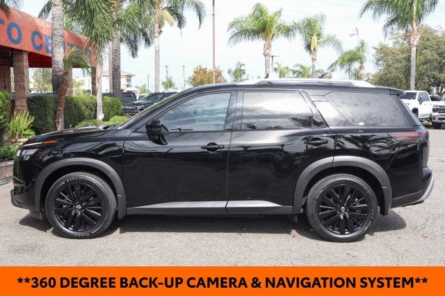 2024 Nissan Pathfinder SL