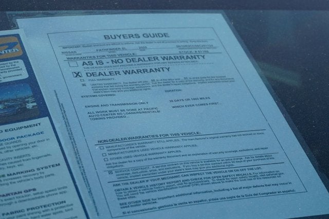 2025 Nissan Pathfinder SL