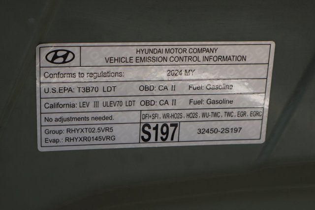 2024 Hyundai Santa Cruz SE